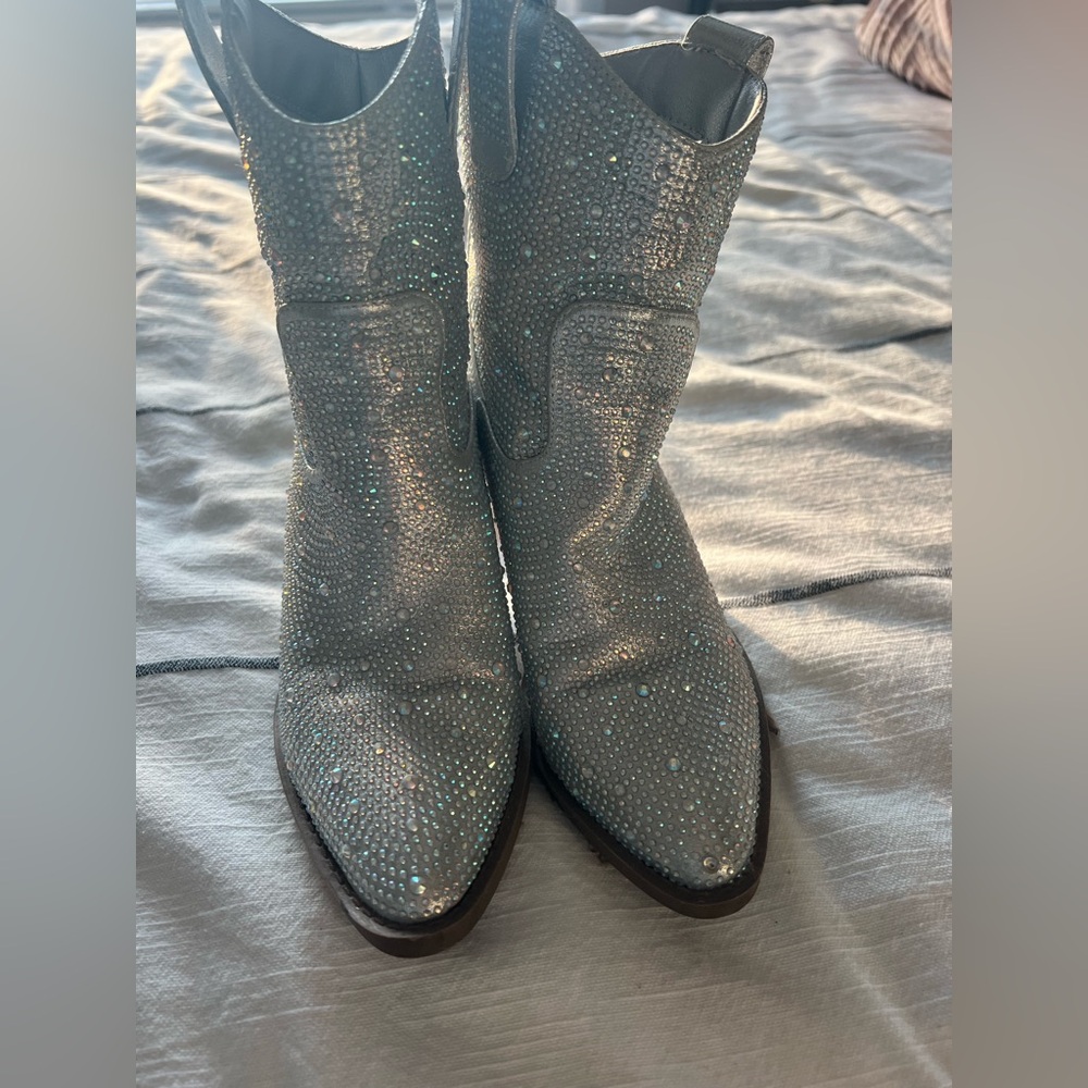 Sparkling Silver Women's Boots